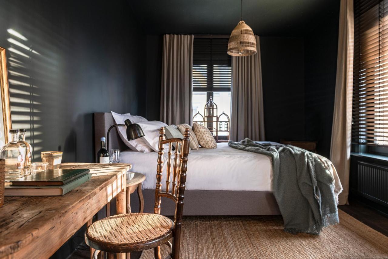 The Bank 1869 - Unique Guestrooms In The Historic Center Of Брюгге Екстер'єр фото