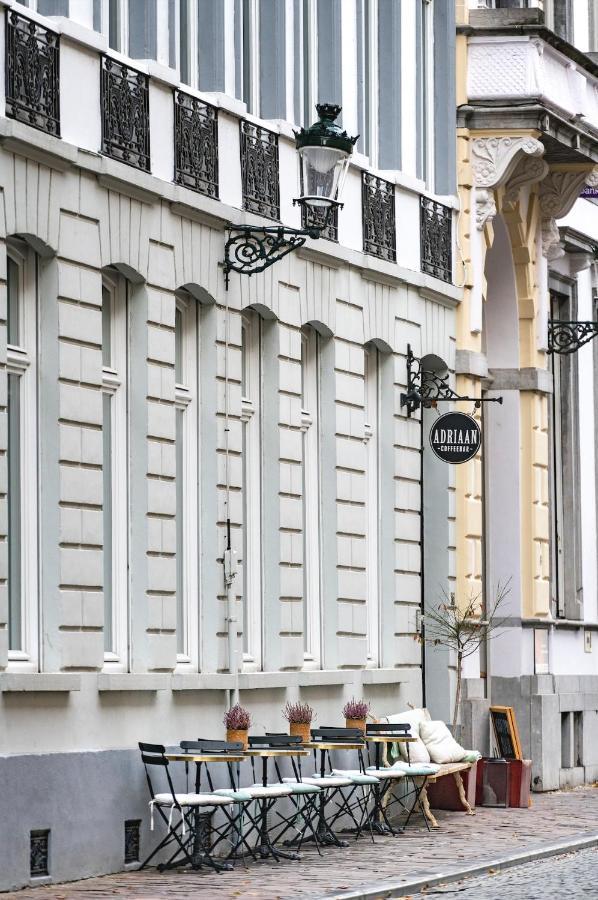 The Bank 1869 - Unique Guestrooms In The Historic Center Of Брюгге Екстер'єр фото