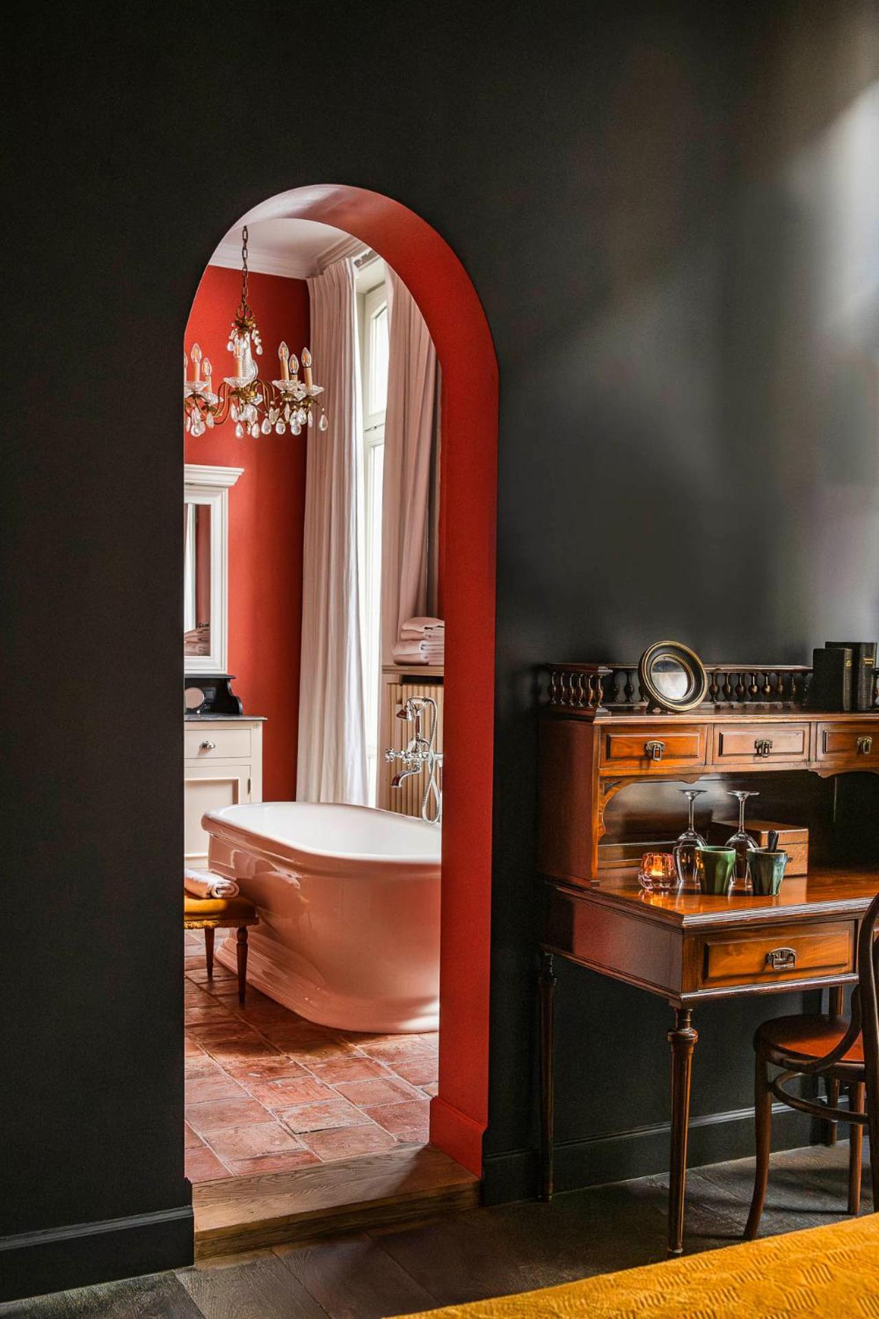 The Bank 1869 - Unique Guestrooms In The Historic Center Of Брюгге Екстер'єр фото